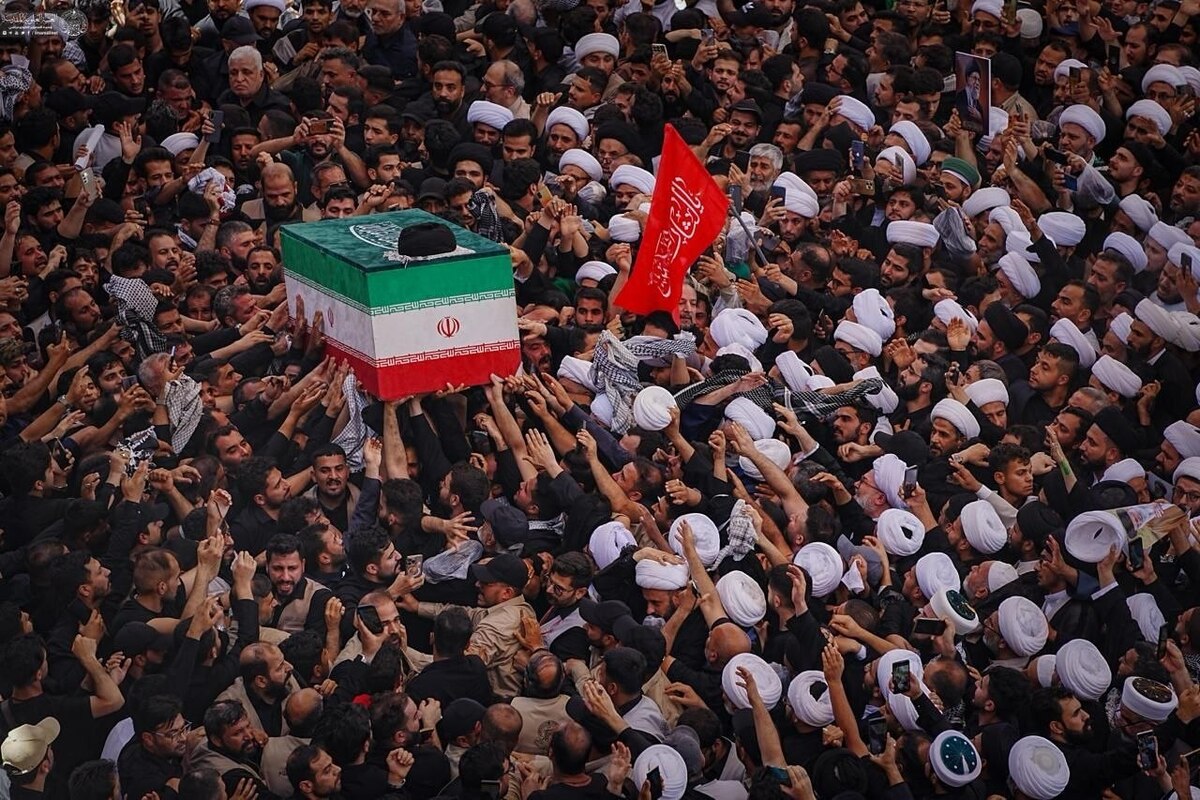 رهبر شهید انقلاب زائر کربلا شد | لحظه به لحظه با تشییع پیکر رهبر شهید در کربلای معلی + فیلم و عکس (۱۷ تیرماه ۱۴۰۵)