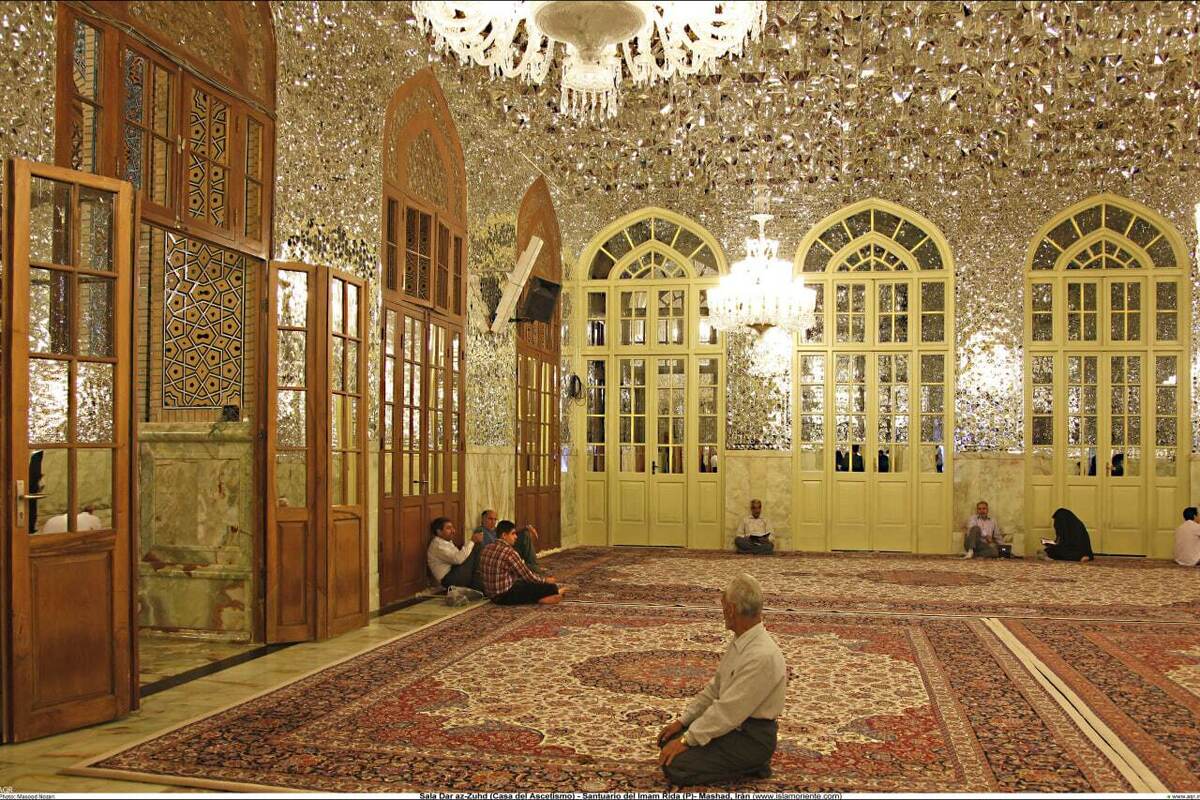 رواق دارالزهد کجاست؟ | آشنایی با یکی از رواق‌های آرام و تاریخی حرم امام رضا (ع)