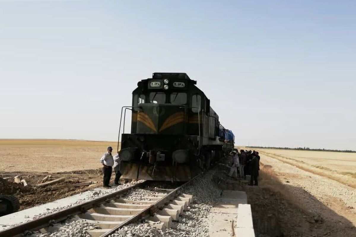 انتقال مسافر‌ان قطار تهران-مشهد با ۷۰ دستگاه اتوبوس (۱۸ تیر ۱۴۰۵)