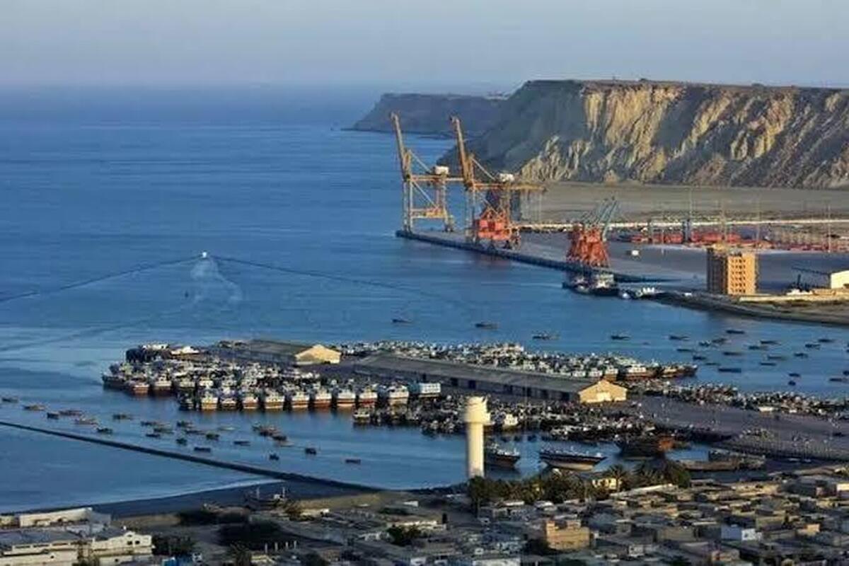 ترخیص ۳۵۹ خودرو در کمتر از ۱۶ ساعت از بندر چابهار