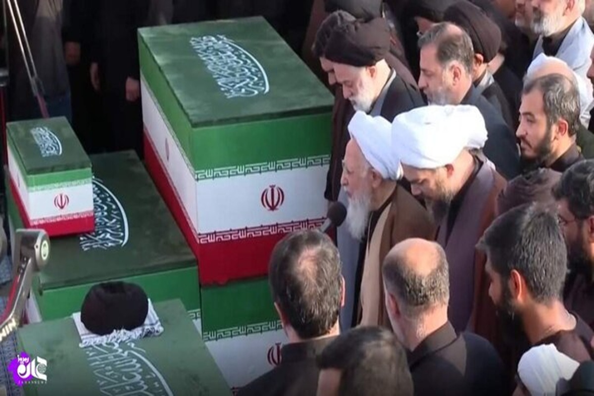 پیام اصلی نماز آیت‌الله جوادی آملی‌ بر پیکر رهبر شهید انقلاب وحدت بندگی در همه عرصه‌های زندگی بود