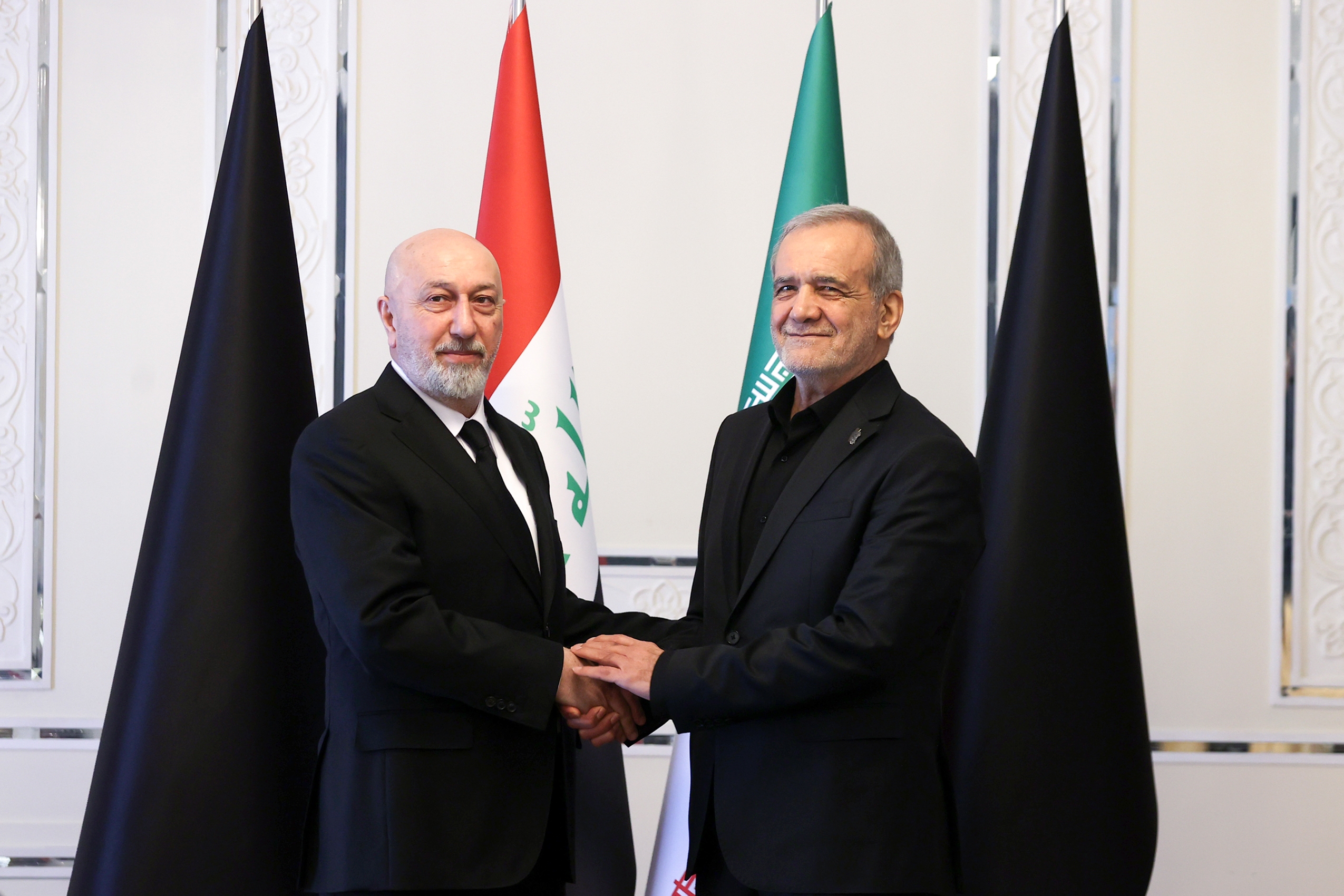 پزشکیان از دولت و ملت جمهوری عراق تقدیر کرد پزشکیان از دولت و ملت جمهوری عراق تقدیر کرد