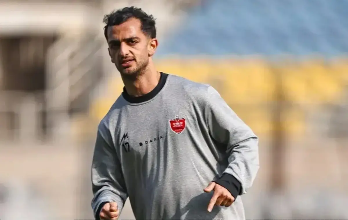 مجتبی فخریان، مهاجم پرسپولیس راهی گل‌گهر شد