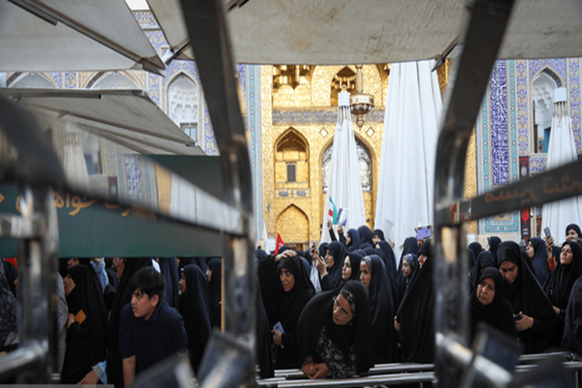 پس از زیارت امام رضا (ع)، ایستگاه بعدی دل‌ها؛ مزار رهبر شهید انقلاب + فیلم