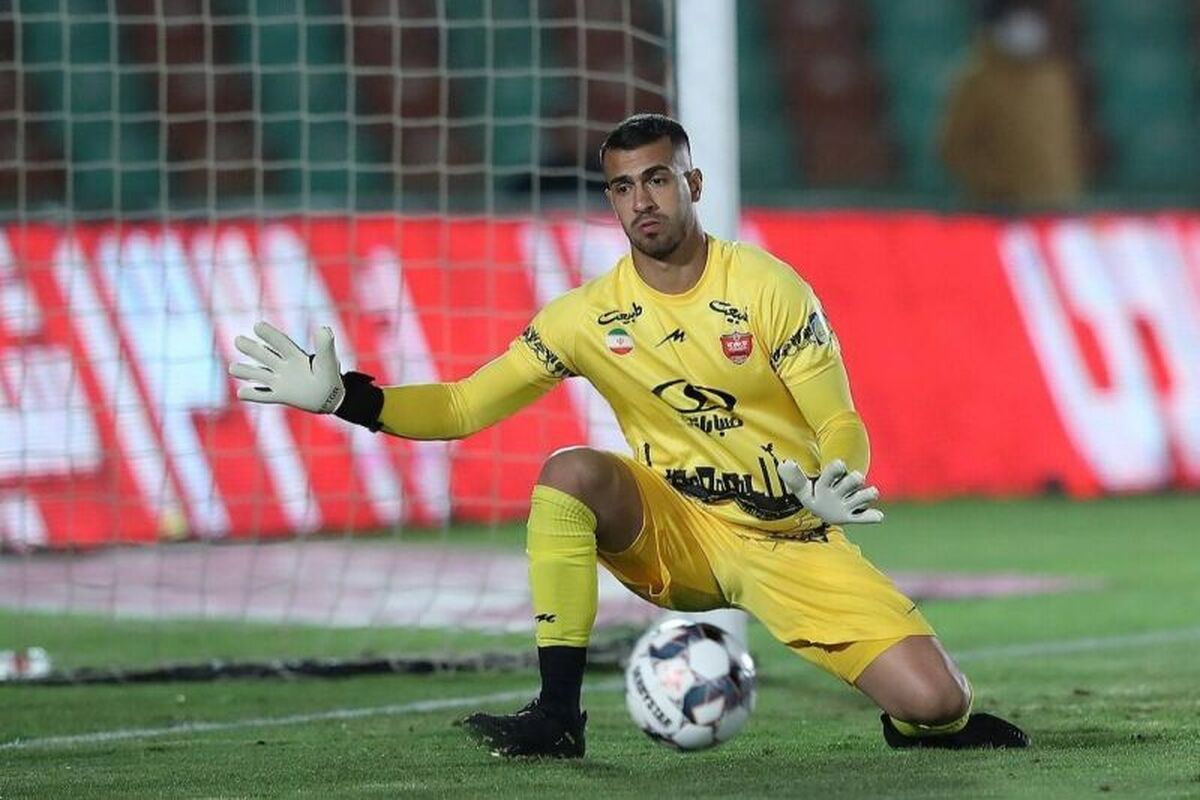 گلر پرسپولیس در راه سیرجان
