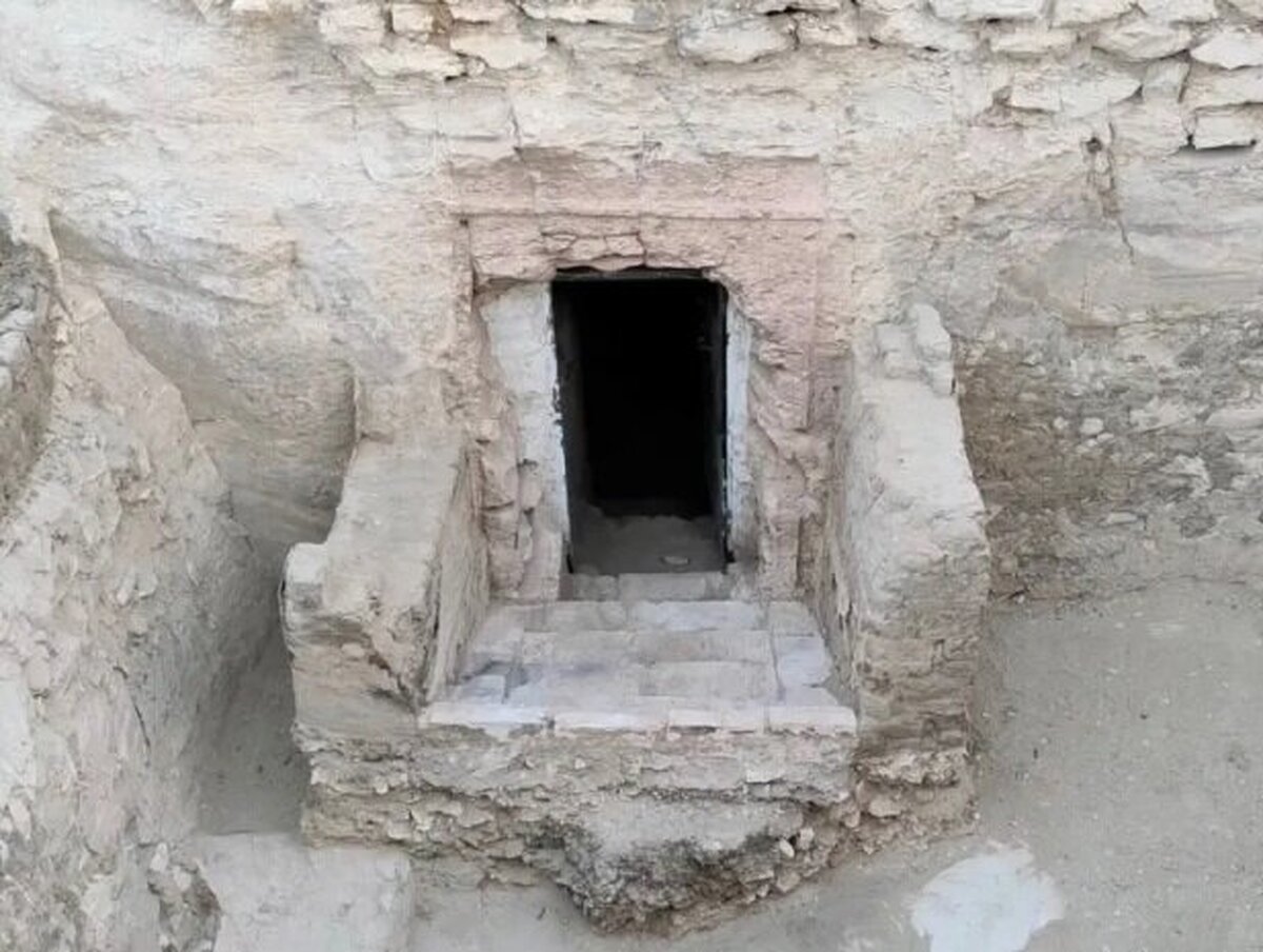 کشف مقبره ۳۰۰۰ ساله در مصر
