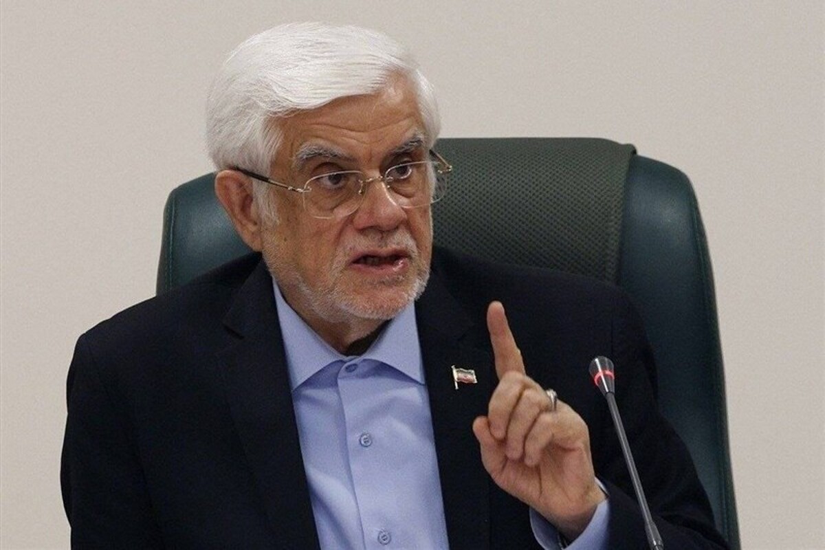 عارف: پاسخ ما به ادعای ترامپ درباره تنگه هرمز همان «غلط کردی» است + فیلم