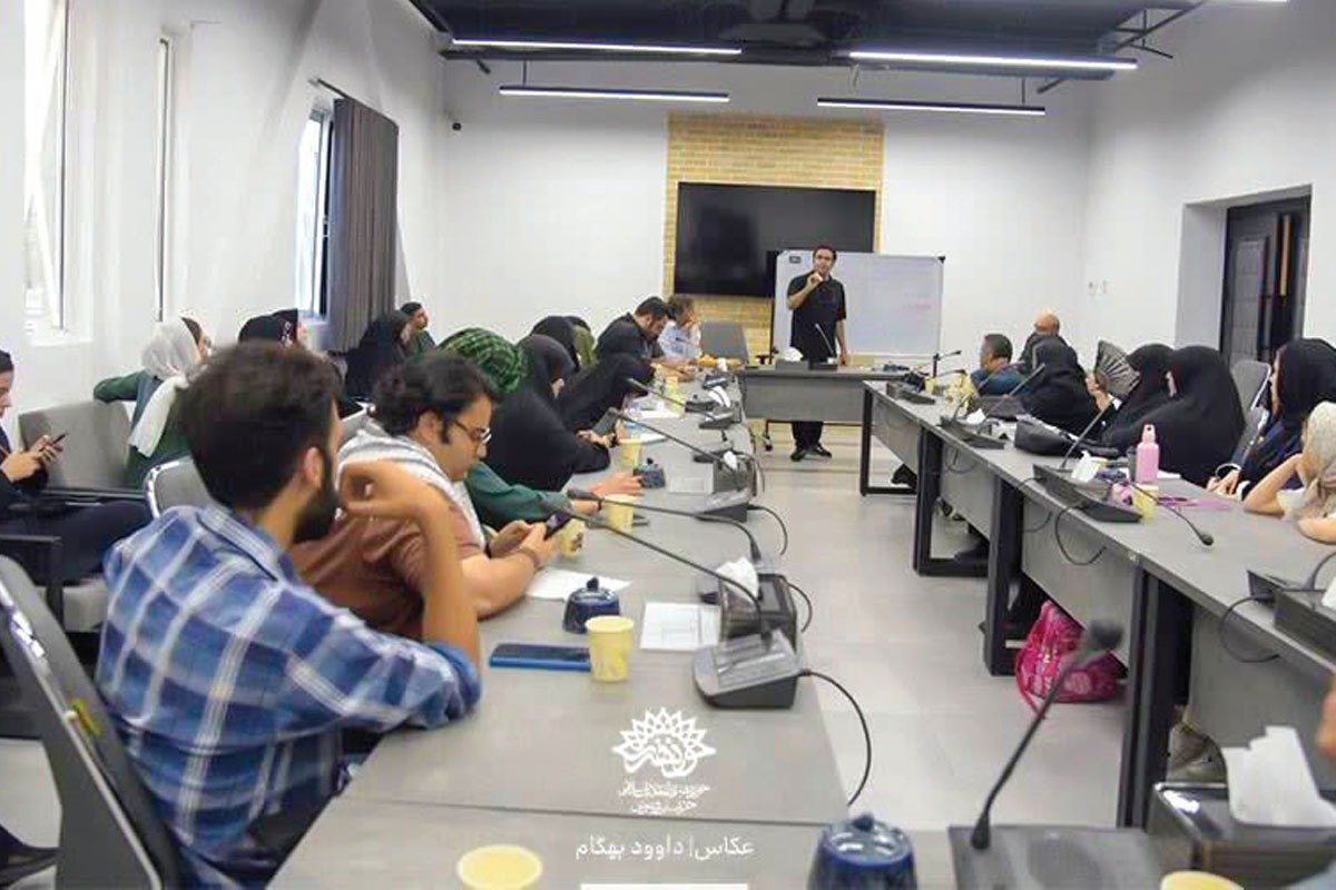 کارگاه تولید نمایش خیابانی برگزار شد | تأکید پژمان شاهوردی بر پرداختن به مسائل روز جامعه