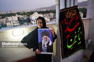 گزارش تصویری | روضه خانگی،در سوگ آقای شهید ایران