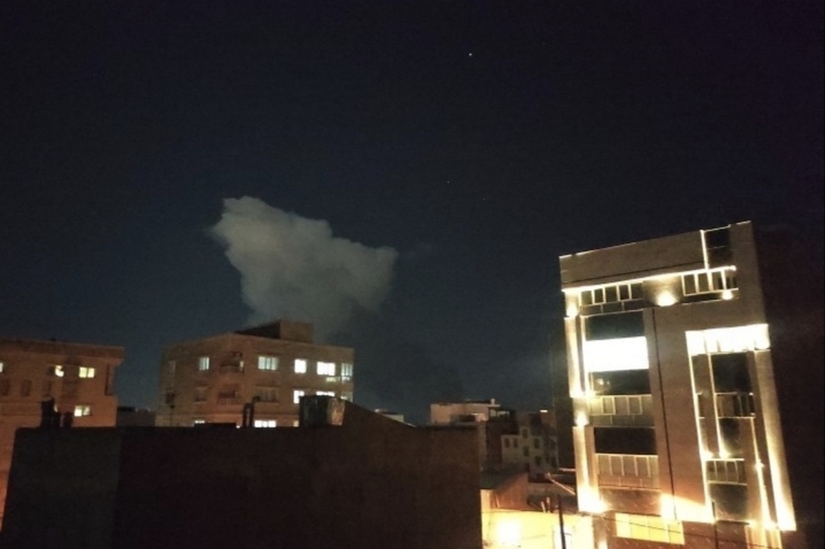 مصدومیت ۷ نفر در حمله دشمن آمریکایی به بندرعباس | تجاوز جنگنده&zwnj;های دشمن با ۸ انفجار در قشم (۲۵ تیر ۱۴۰۵)