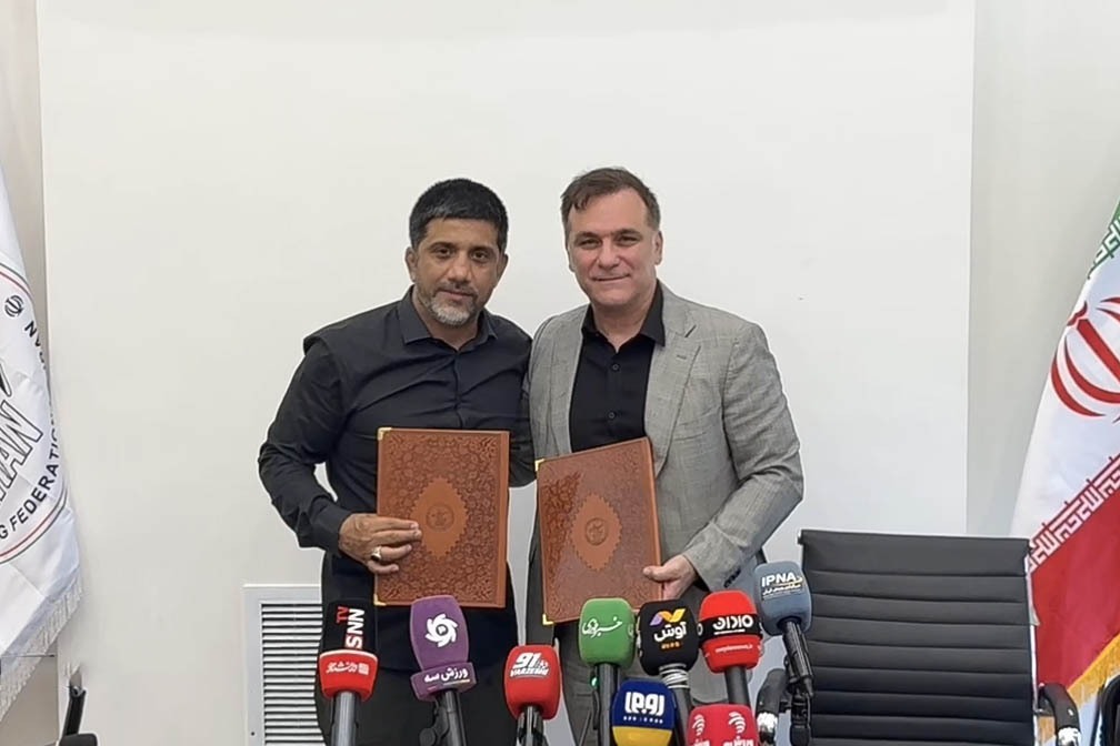 علیرضا دبیر و میرشاد ماجدی تفاهم نامه همکاری امضا کردند علیرضا دبیر و میرشاد ماجدی تفاهم نامه همکاری امضا کردند