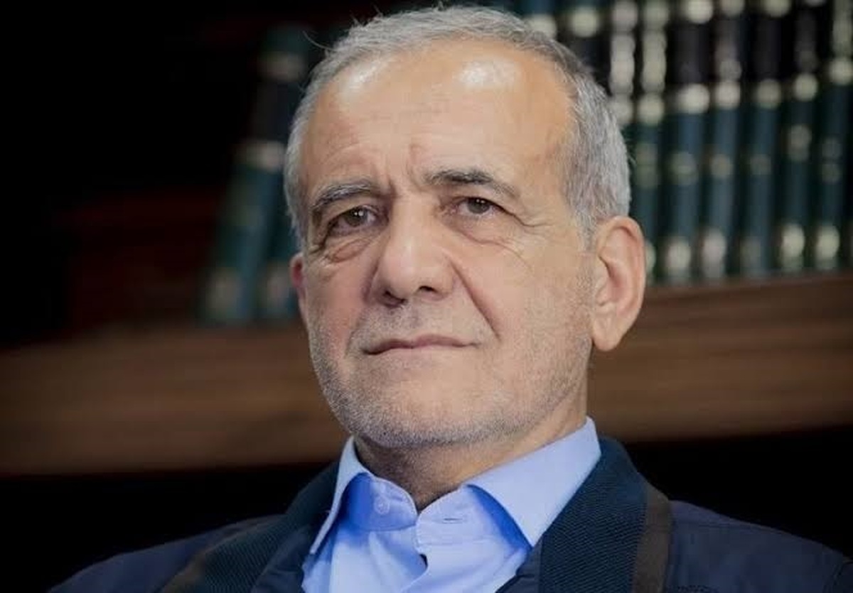پزشکیان در ایکس: پایبندی به لوازم اتحاد مقدس و پرهیز از تفرقه، رمز پیروزی در این بزنگاه تاریخی است