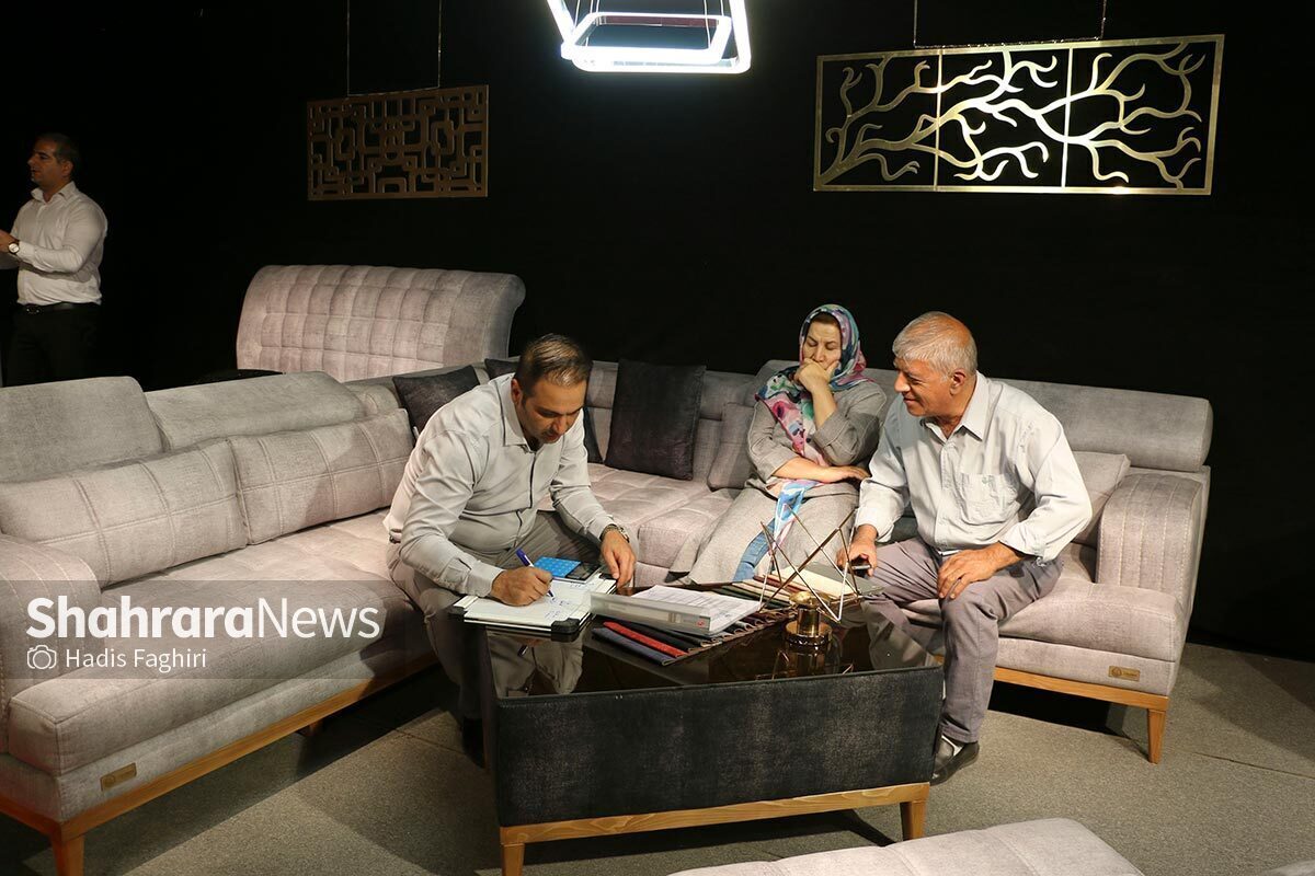 فروش اقساطی، روزنه امید برای تولید | گزارشی از چهاردهمین نمایشگاه مبلمان، صنایع روشنایی و معماری داخلی مشهد+ فیلم
