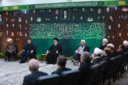 رئیس کل دادگستری خراسان رضوی: حمایت از تولید و مشارکت در حل مشکلات معیشتی از اولویتهای دستگاه قضایی است رئیس کل دادگستری خراسان رضوی: حمایت از تولید و مشارکت در حل مشکلات معیشتی از اولویتهای دستگاه قضایی است