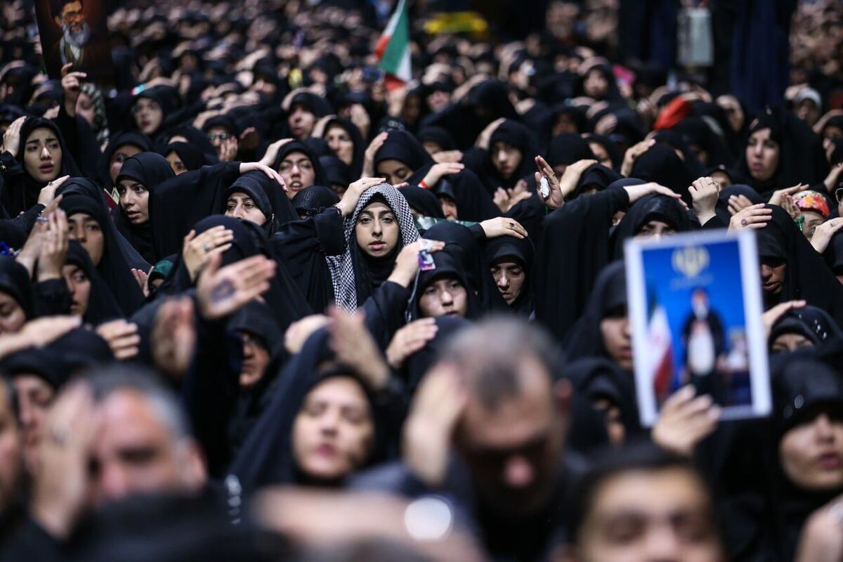 برگزاری آیین شام غریبان در جوار مقتل قائد شهید انقلاب + عکس (۴ تیر ۱۴۰۵)