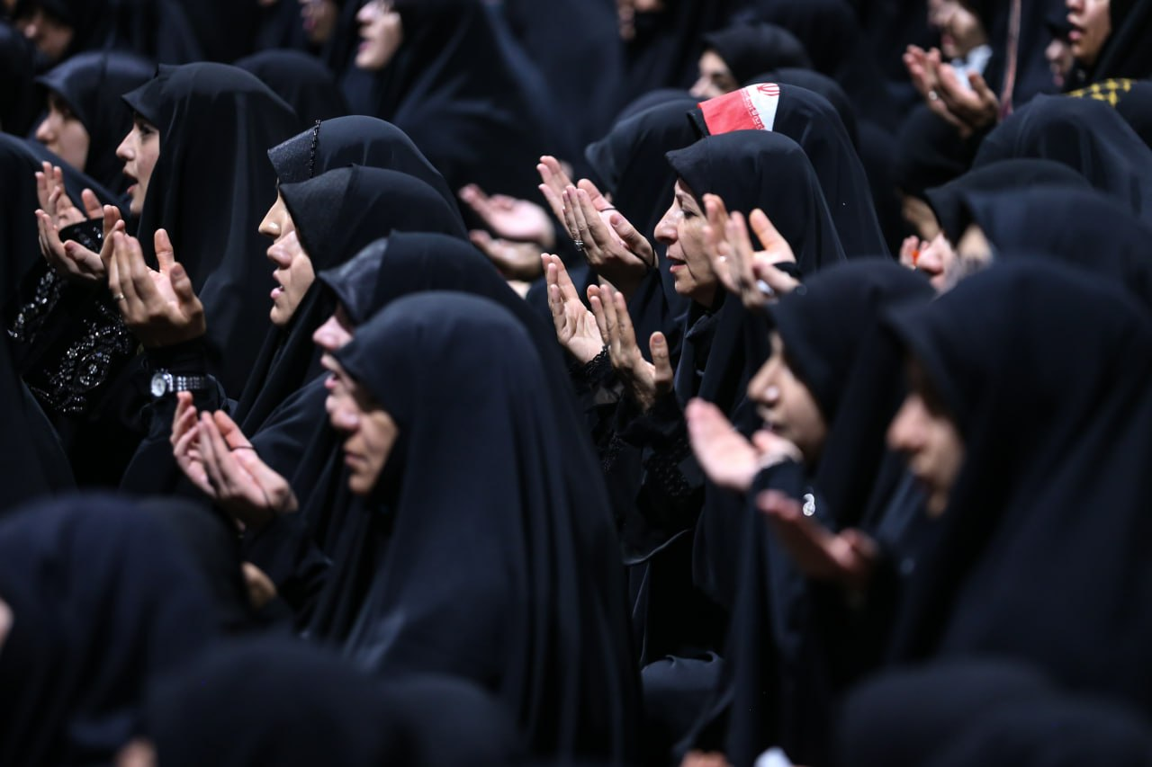 برگزاری آیین شام غریبان در جوار مقتل قائد شهید انقلاب + عکس (۴ تیر ۱۴۰۵)