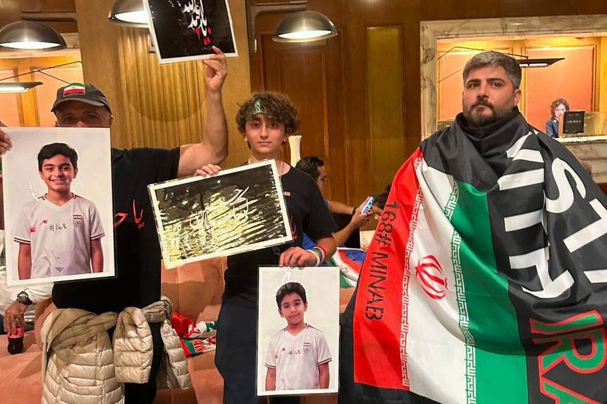 حضور هواداران تیم ملی ایران در هتل المپیک سیاتل + عکس