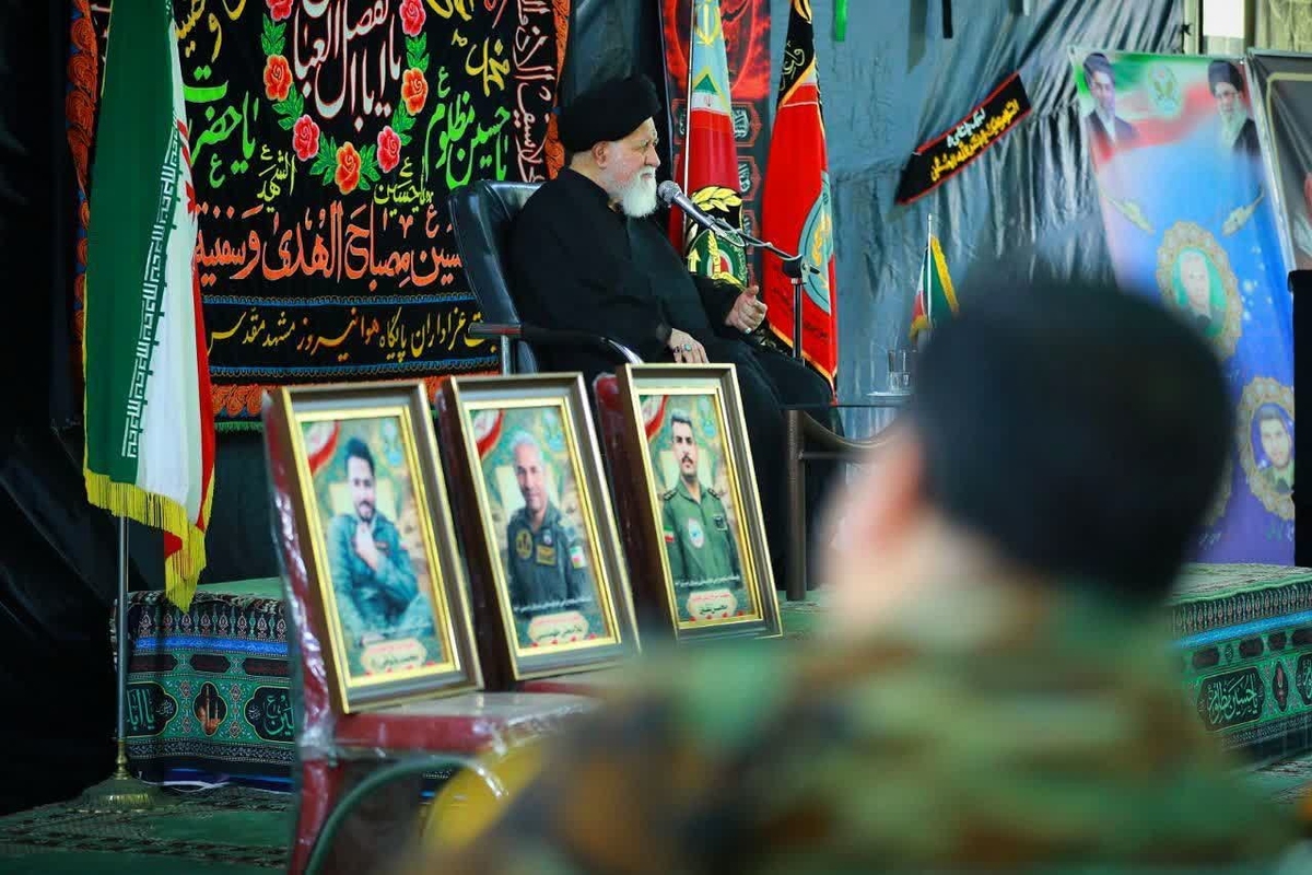 آیت&zwnj;الله علم&zwnj;الهدی:&nbsp;ما در عملیات پساعاشورایی خود باید نقاط ضعف دشمن را برجسته کنیم | یکپارچه شدن جهان اسلام در مقابل استکبار با تبیین شهادت مظلومانه رهبری