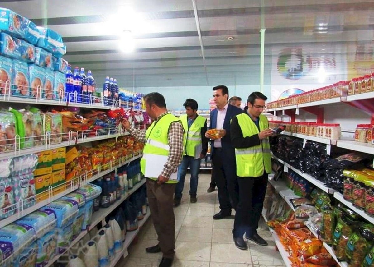 تشدید نظارت بر سلامت آب و مواد غذایی در آستانه مراسم تشییع رهبر شهید