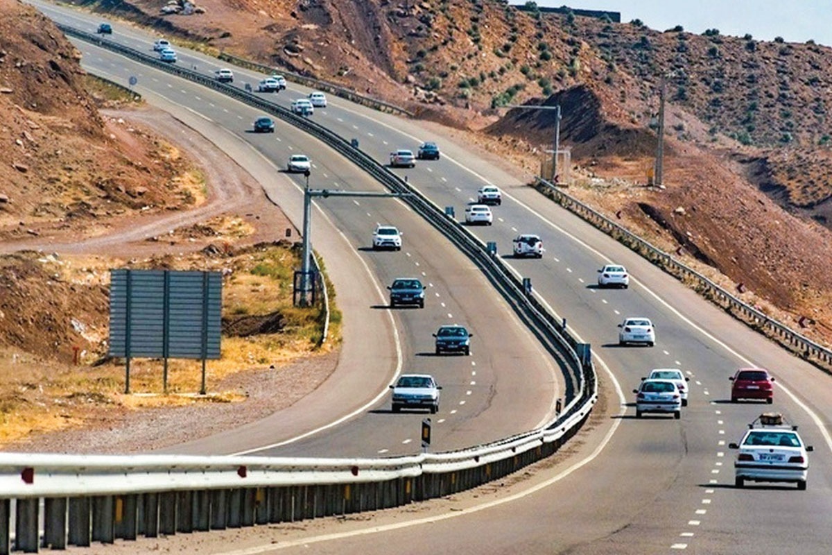 بسیج همه ظرفیت&zwnj;های راهداری خراسان رضوی برای تردد ایمن زائران در جاده&zwnj;ها