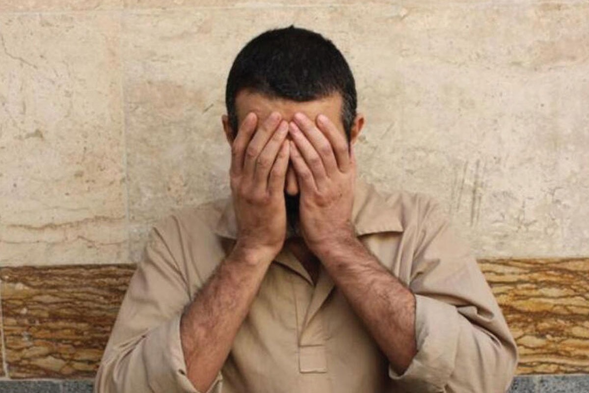 دستگیری کلی‌فروش مواد مخدر با همکاری خرده‌فروش