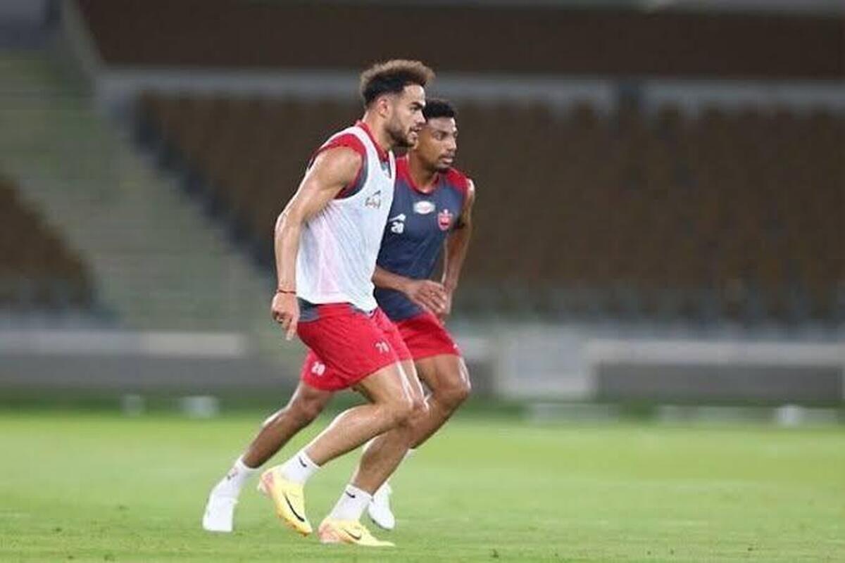پرسپولیس همچنان روی کاکل اورنوف