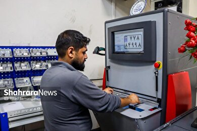گزارش تصویری | افتتاح اولین خط تولید پلاک موتور سیکلت در مشهد