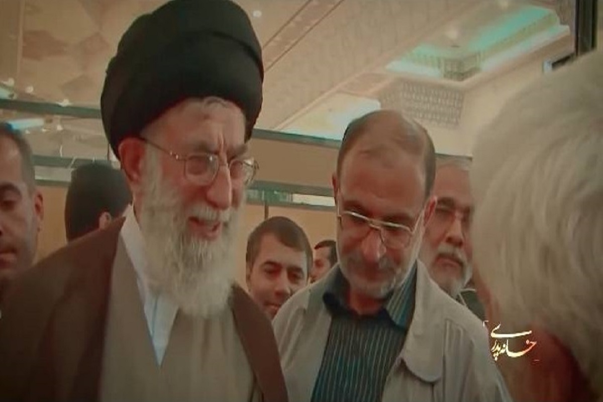 مستند &laquo;خانه پدری&raquo; روی آنتن شبکه امید می&zwnj;رود | نگاهی به محل سکونت رهبر شهید انقلاب در مشهد مقدس + زمان پخش