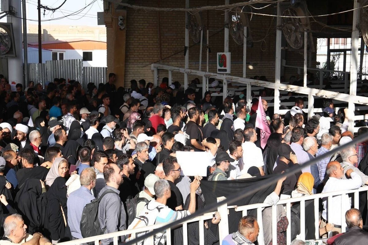 بازگشت گسترده زائران اربعین حسینی از روز گذشته آغاز شد (۱۳ مرداد ۱۴۰۵) | ۷۰۰ هزار زائر ایرانی هنوز در عراق هستند