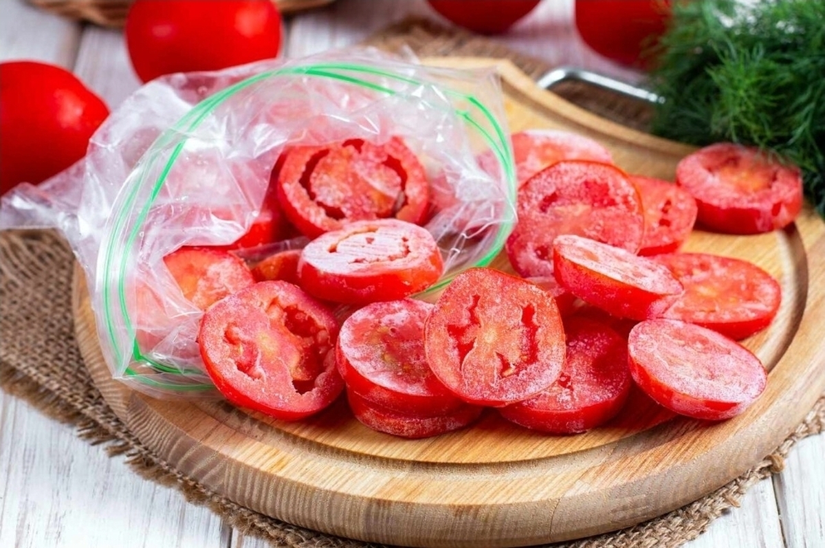 خانه&zwnj;داری | نگهداری گوجه&zwnj;فرنگی در فریزر، بهترین و اقتصادی&zwnj;ترین راهکار است