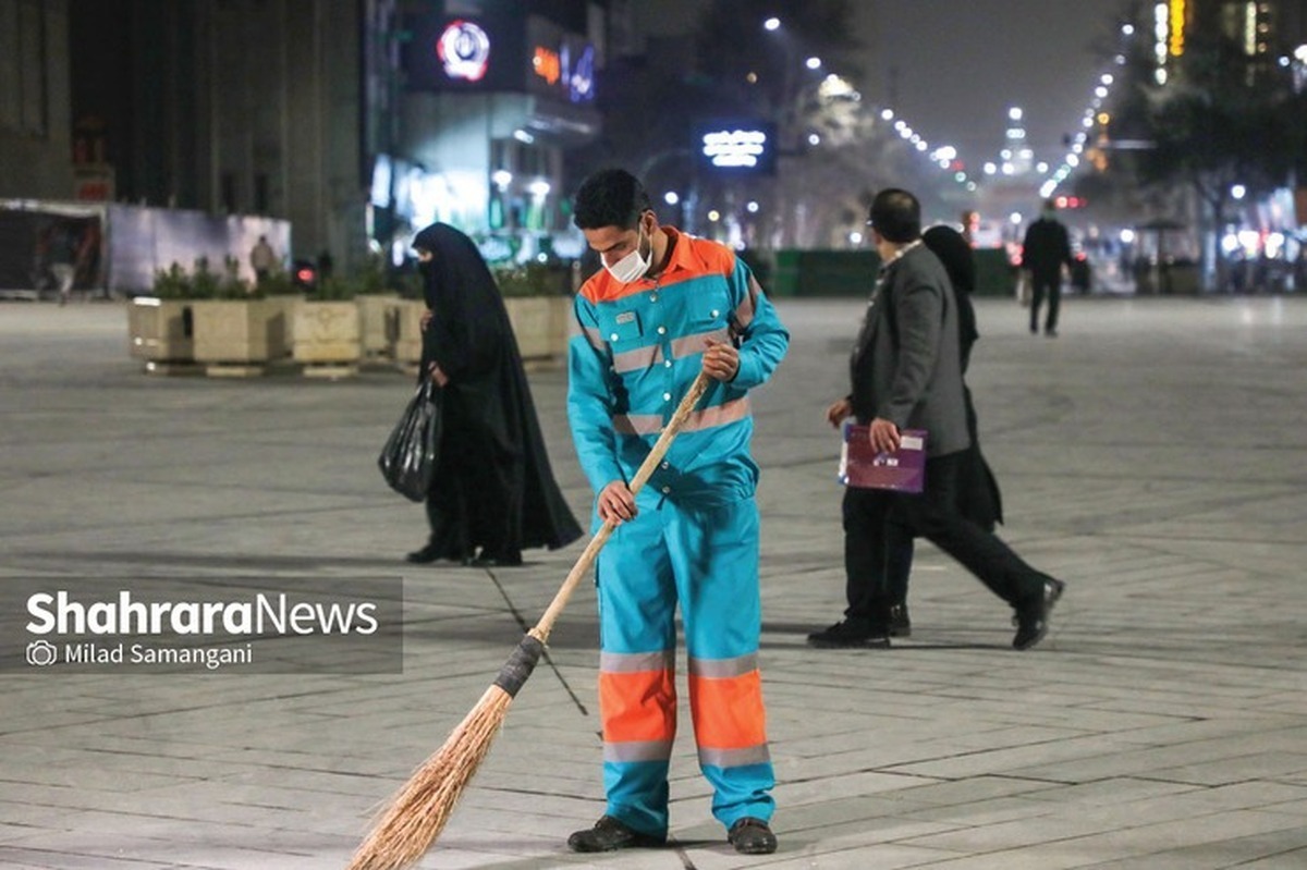 آماده‌باش ۱۰۰ درصدی نیرو‌های خدمات شهری شهرداری مشهد | پیش‌بینی افزایش ۴۰۰ چشمه سرویس بهداشتی در شرایط ویژه انجام شده است