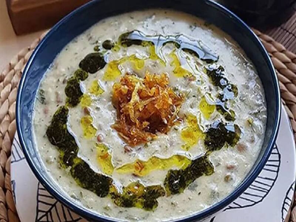 دستور پخت آش سرد سبزواری با طعمی بی‌نظیر برای روزهای گرم تابستان