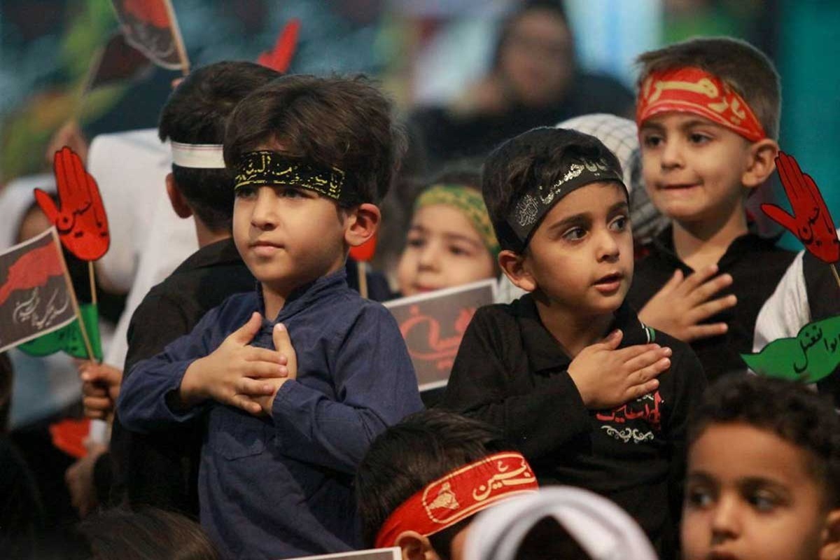 عزاداری کودکان برای نخستین‌بار در صحن‌های حرم امام رضا (ع) همزمان با روز‌های پایانی ماه صفر ۱۴۰۵