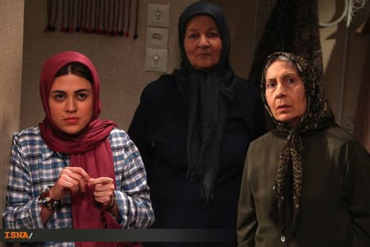 فیلم سینمایی «بوسیدن روی ماه» امروز روی آنتن شبکه نمایش (۱۹ مرداد ۱۴۰۵)