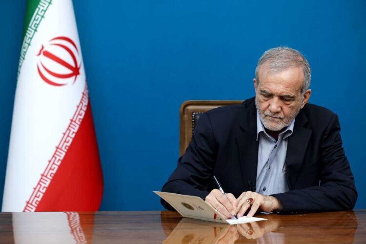 صدور حکم انتصاب محسن رضایی به‌عنوان دبیر شورای‌ عالی امنیت ملی از سوی رئیس‌جمهور