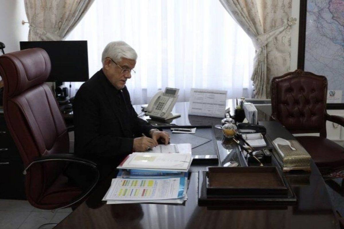 پیام عارف درپی انتصاب فرماندهان عالی‌رتبه نیروهای مسلح