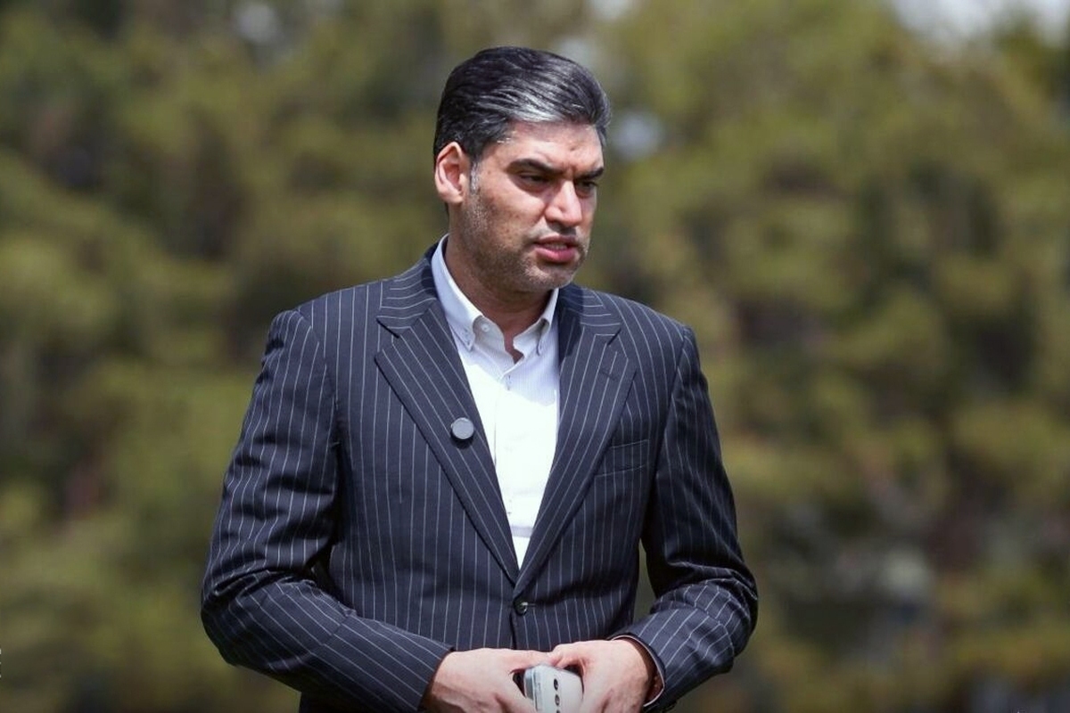 حدادی: تورنمنت ۵ جانبه قهرمانی بگذارند پرسپولیس هم شرکت کند