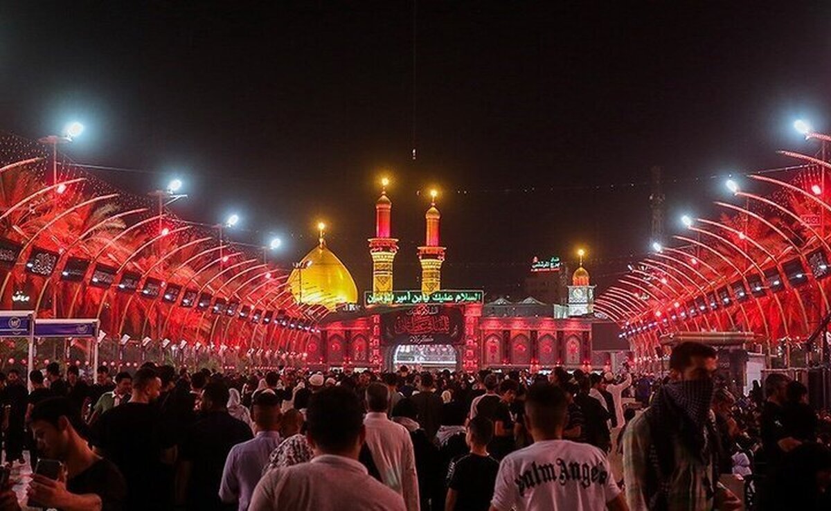 ویدئو| لحظه سبز شدن چراغ&zwnj;های قرمز حرم امام حسین (ع) بعد از دو ماه عزاداری