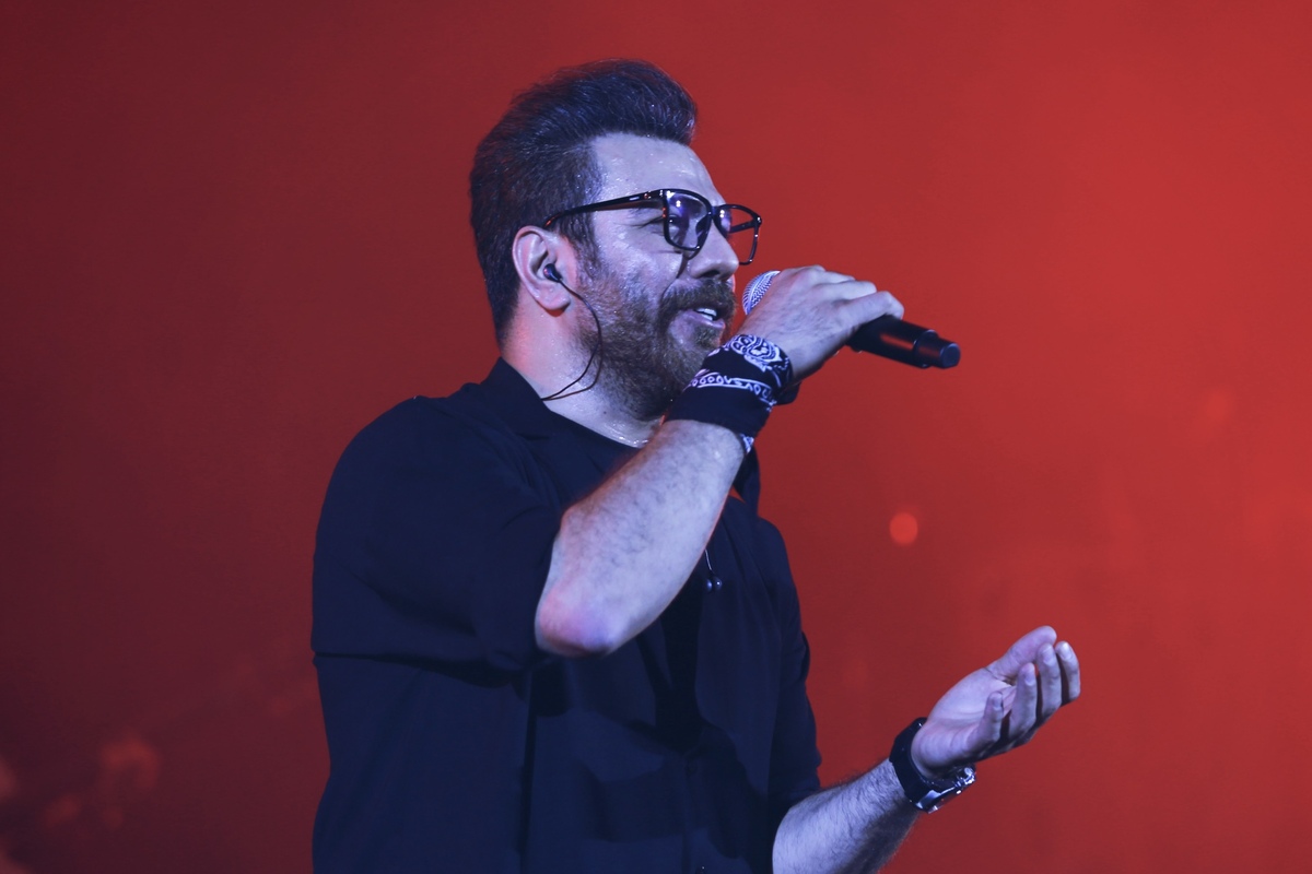 کنسرت همدان گرشا رضایی لغو شد + علت و عکس