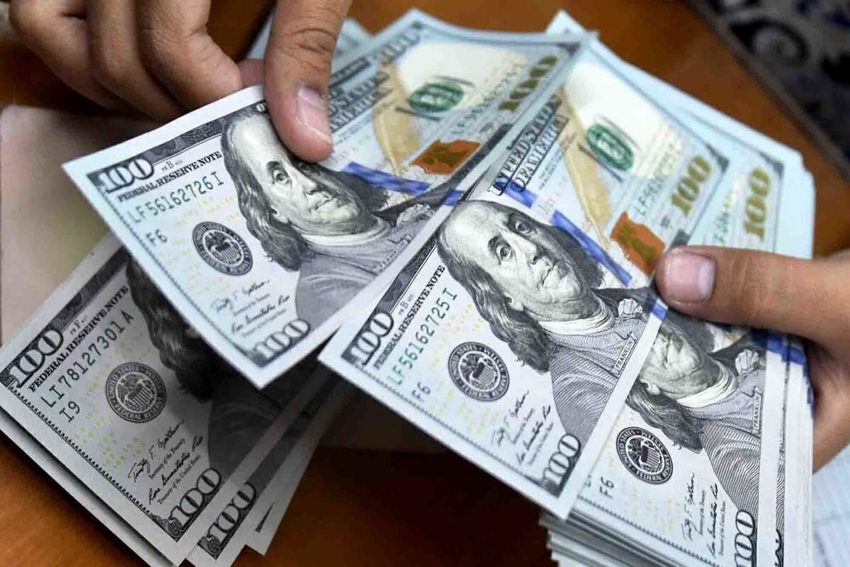 جهش بیش از ۲ هزار تومانی دلار در بازار آزاد (۲۸ مرداد ۱۴۰۵) + علت رشد