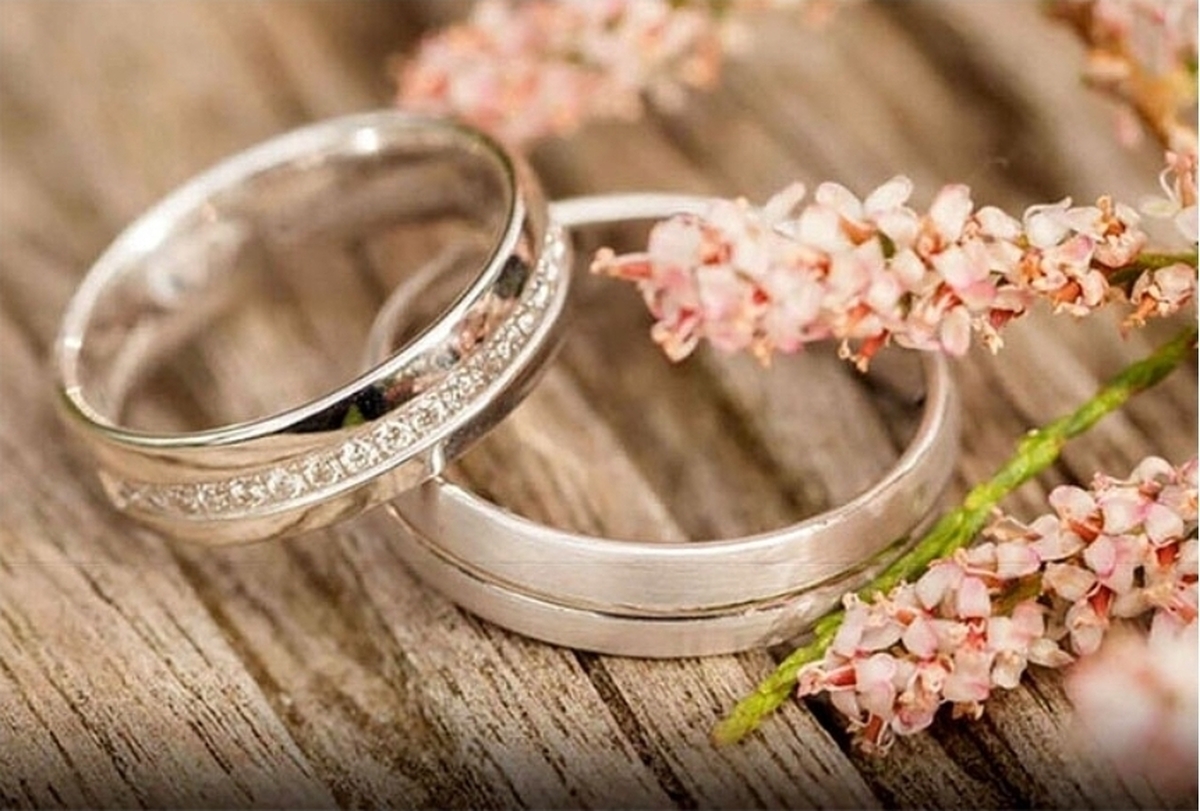 معرفی گام‌های شجاعانه برای آغاز یک زندگی عاشقانه و کم‌خرج