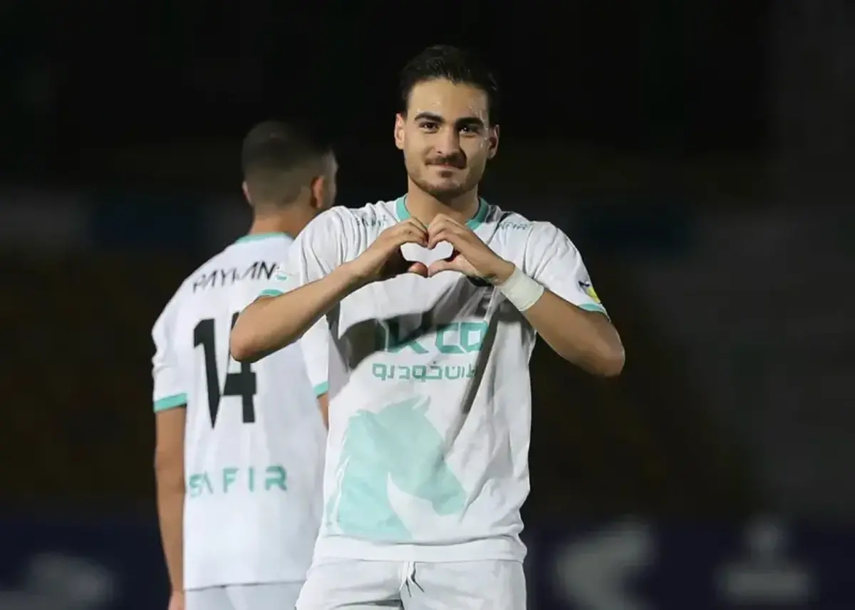 رونمایی پرسپولیس از سه ستاره لیگ
