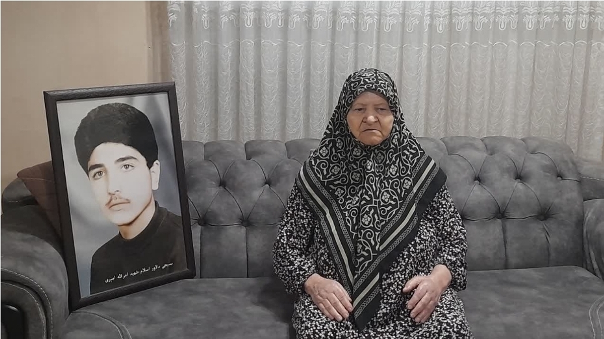 برای مادر شهید امرالله امیری که این روزها با شنیدن اخبار جنگ، داغ دلش دوباره تازه شده است| یک تیر و دو جان