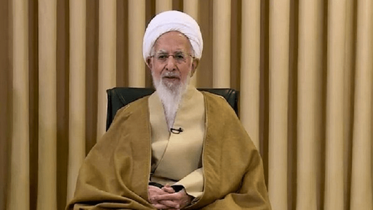 آیت‌الله جوادی آملی: ملت ایران هرگز آغازگر تجاوز نبوده‌اند