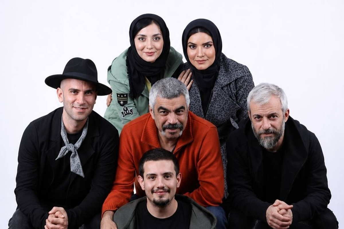 &laquo;لیسانسه&zwnj;ها&raquo; به تلویزیون بازمی&zwnj;گردد؟ | احتمال ساخت فصل چهارم سریال سروش صحت قوت گرفت