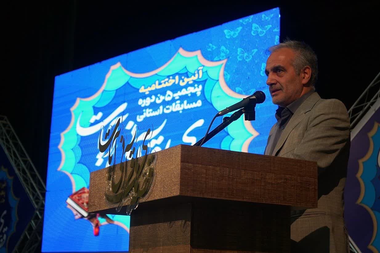 آیین اختتامیه پنجمین جشنواره استانی قصه‌های قرآنی «آیات» در سبزوار برگزار شد