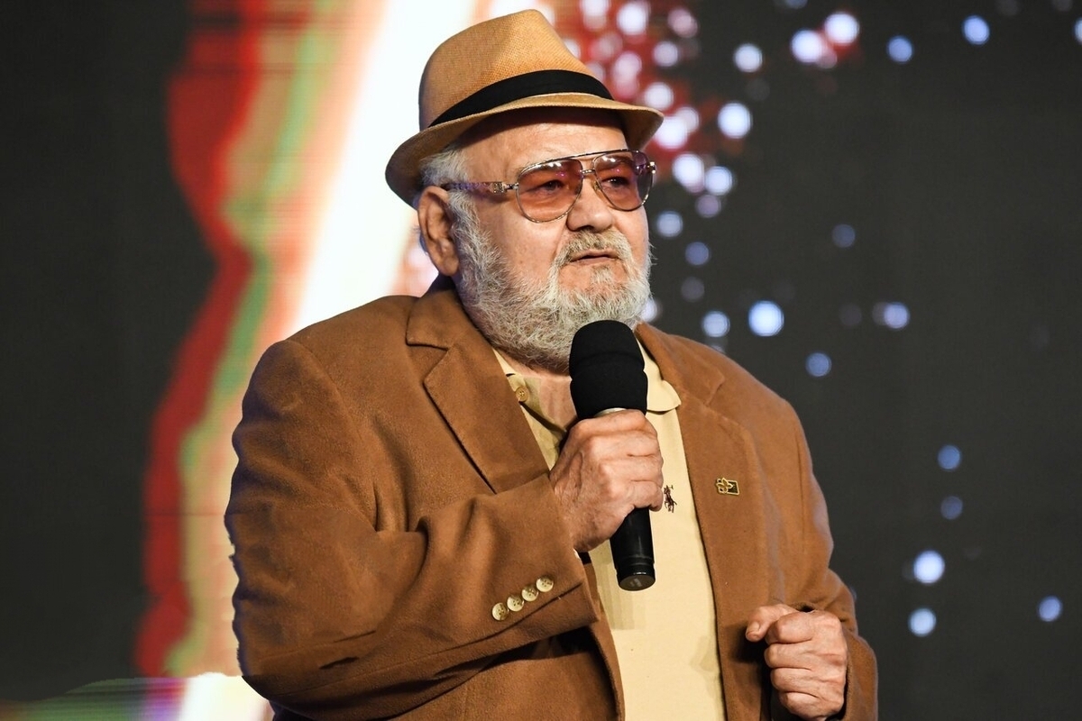مراسم گرامیداشت زنده‌یاد اکبر عبدی برگزار شد (۷ مرداد ۱۴۰۵) + تصاویر