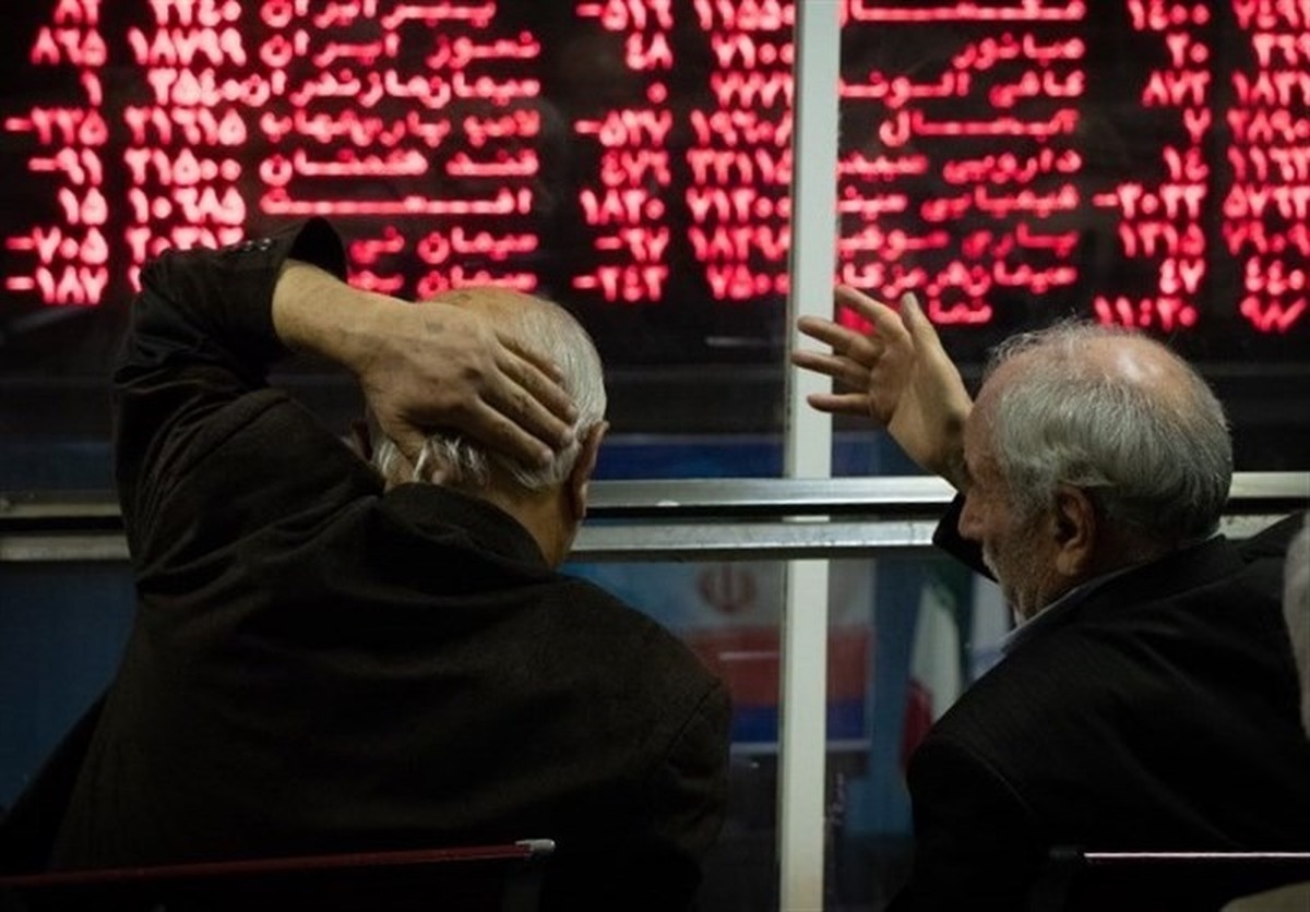 شروع نزولی بورس در سومین روز هفته (۲ شهریور ۱۴۰۵)