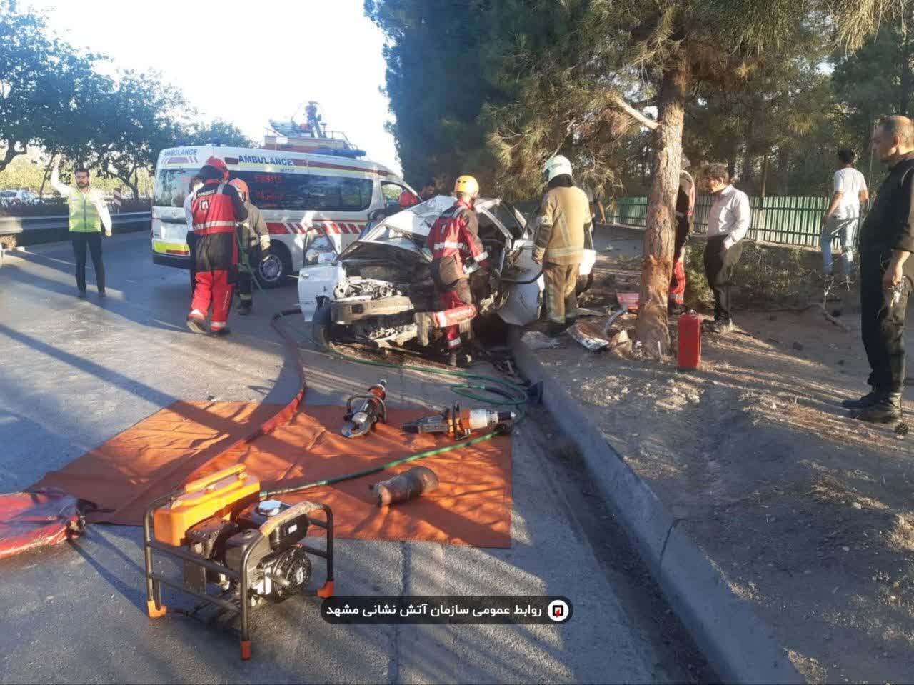 واژگونی مرگبار خودروی پراید در جاده بهشترضای مشهد + عکس (۲ شهریور ۱۴۰۵) واژگونی مرگبار خودروی پراید در جاده بهشترضای مشهد + عکس (۲ شهریور ۱۴۰۵)