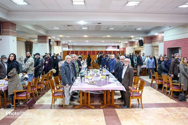 ادای دین به مشاهیر شهر